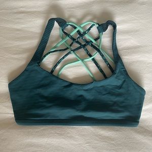 Lululemon size 6 bra